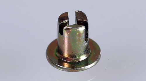 Three-legged Rivet